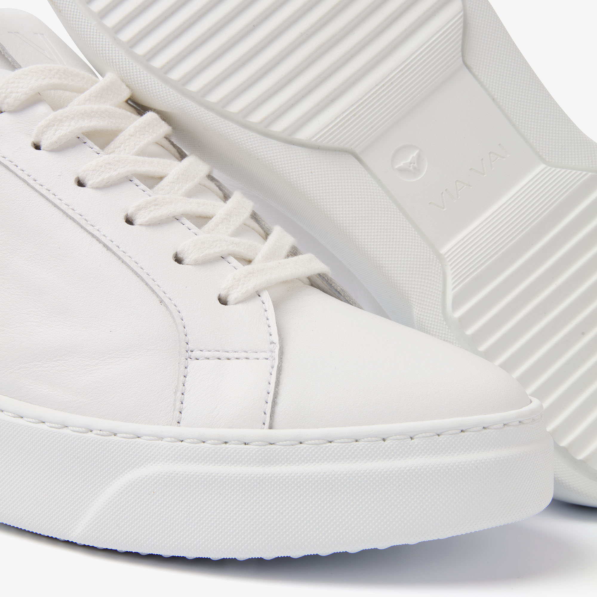 Juno Uni VIA VAI witte sneakers VIA VAI