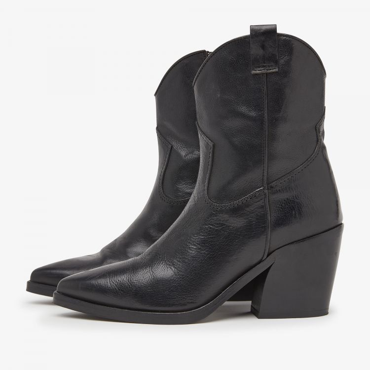 black ankle boots cowboy